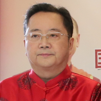 但汉雄-湖北中医药大学药学院副院长、、主任药师